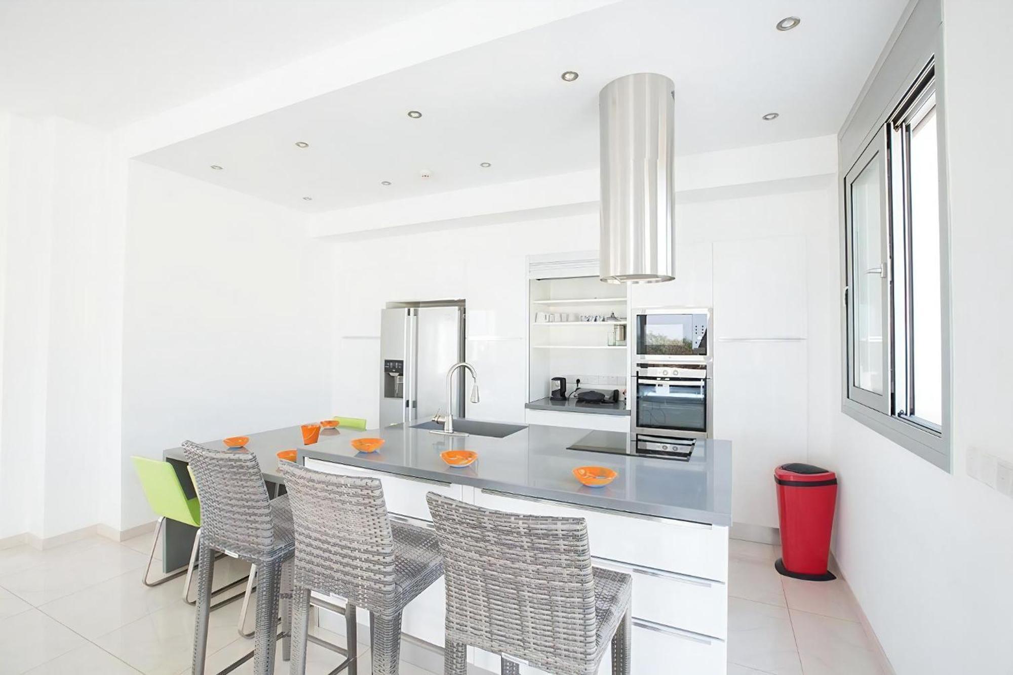 Villa Protara Chrysos - Beautiful 5 Bedroom Protaras Villa - Walking Distance To Fig Tree Bay Eksteriør billede