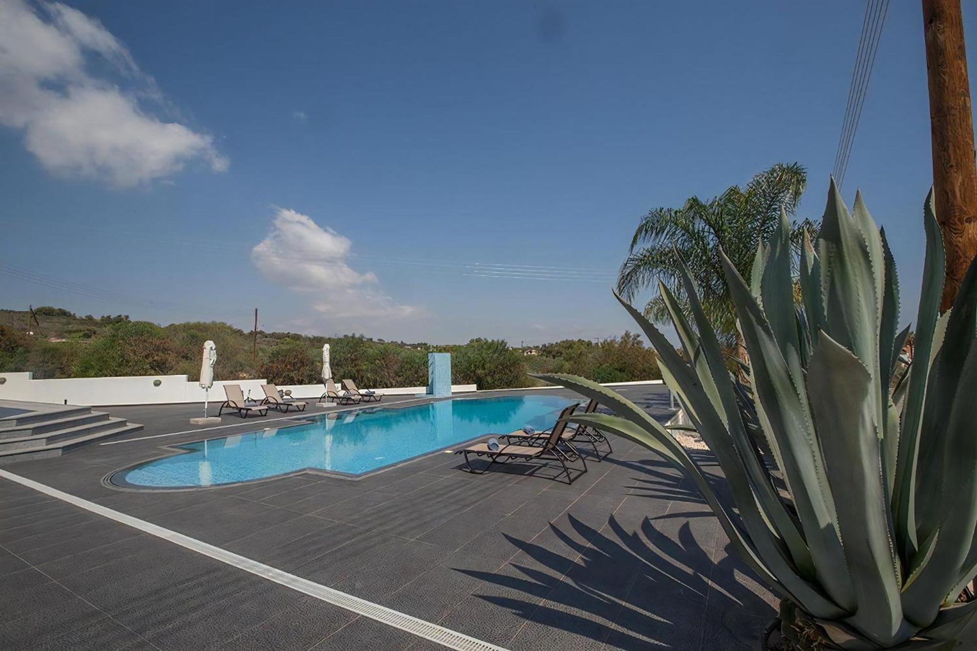Villa Protara Chrysos - Beautiful 5 Bedroom Protaras Villa - Walking Distance To Fig Tree Bay Eksteriør billede